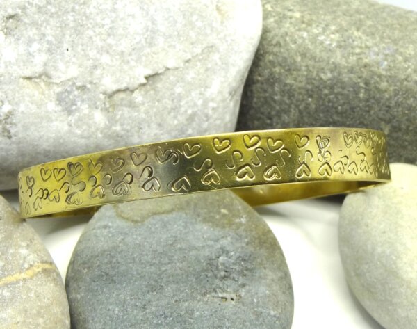 Cariad Gold Heart Bangle